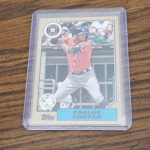 2022 Series 1 1987 Baseball #T87-31 Carlos Correa - Houston Astros - Picture 2 of 3